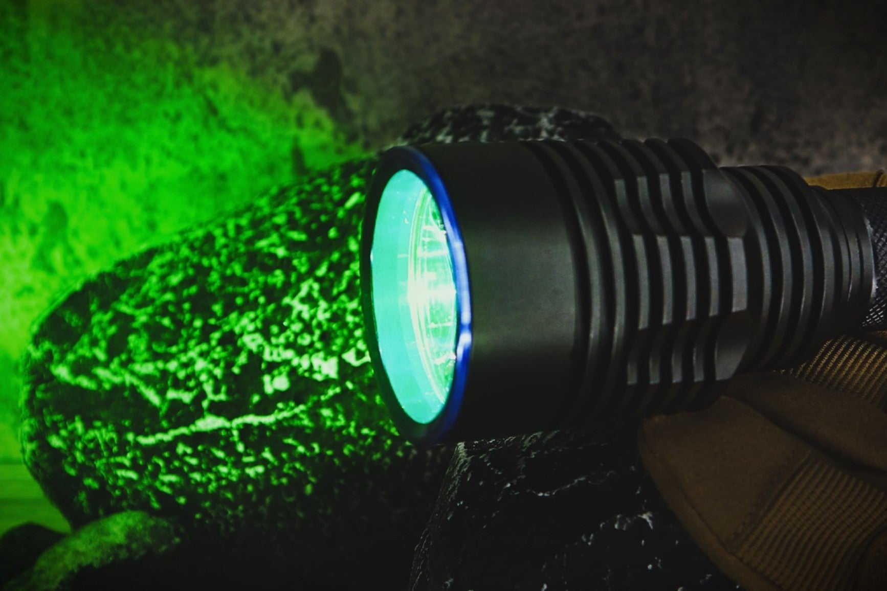 GC20 Pro Green Light Flashlight