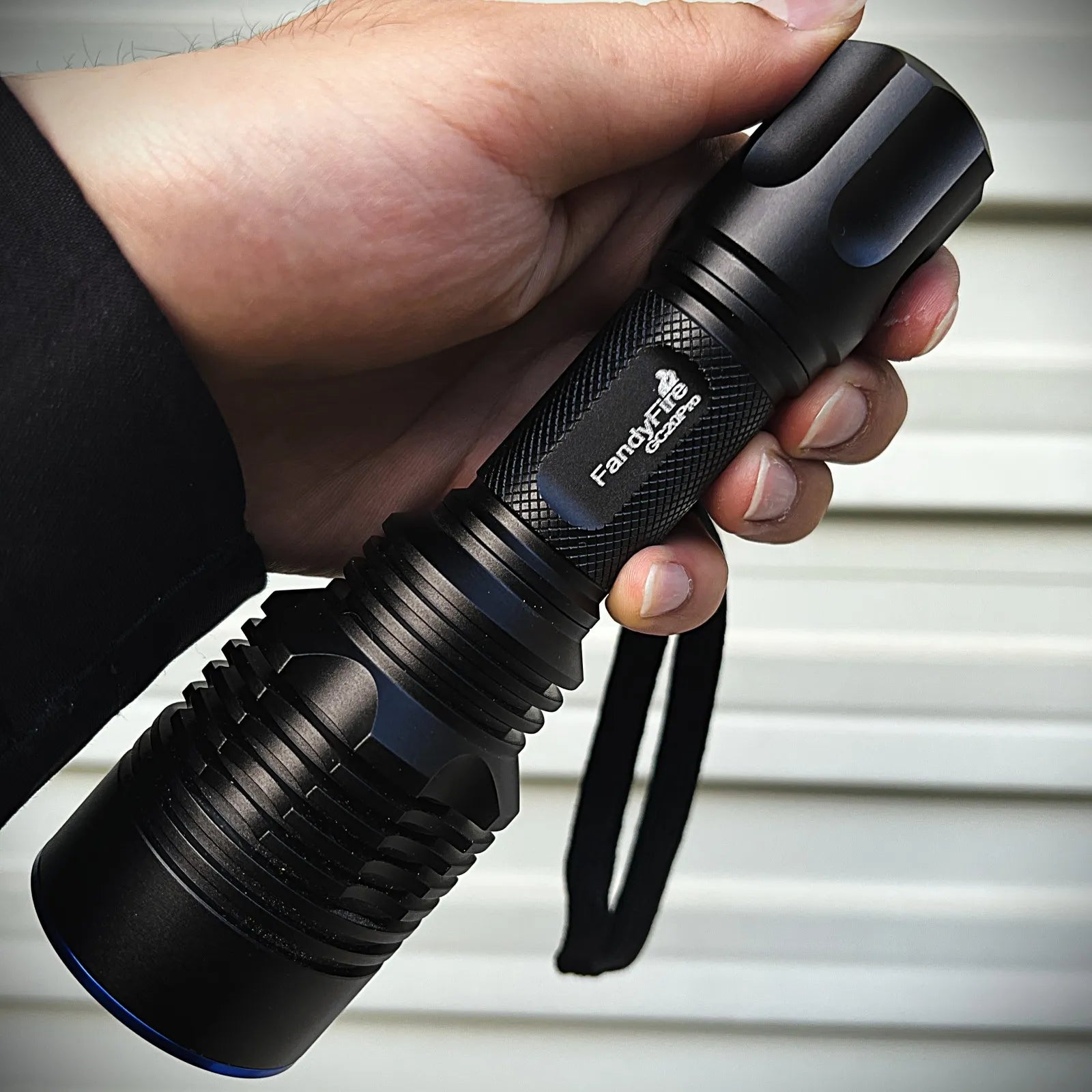 GC20 Pro Green Light Flashlight
